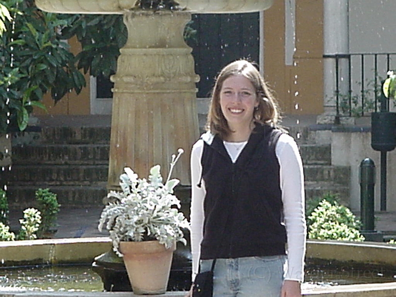 Erica At Alcazar De Sevilla 2.jpg